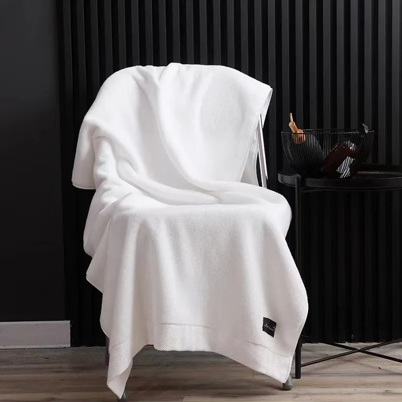Inyahome Premium 100% Cotton Bath Towels for Adults - Highly Absorbent and Luxuriously Thick, Ideal for Home and Hotel Use, White