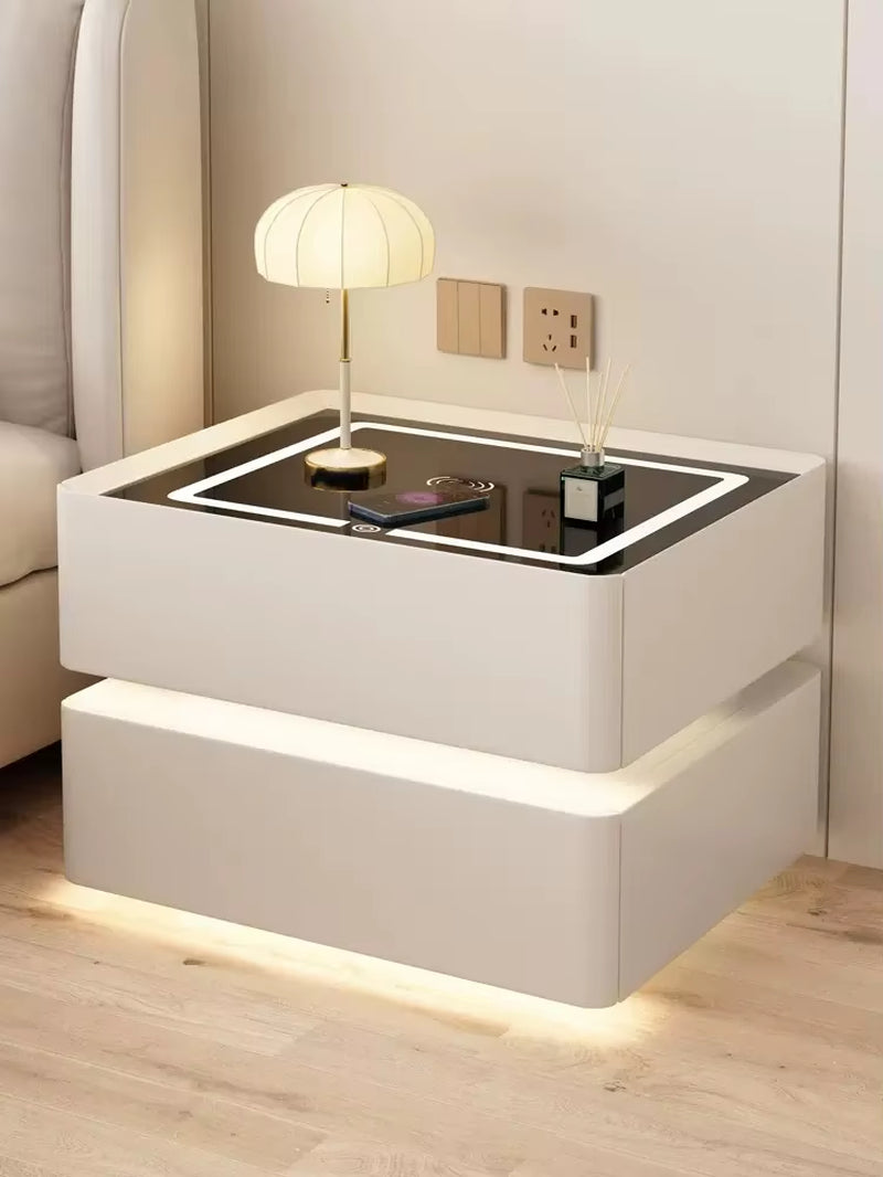 Solid Wood Modern Bedside Table with Wireless Charging and Lockable Drawers, 40cm