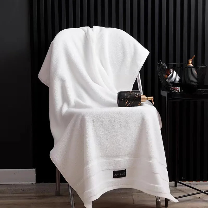 Inyahome Premium 100% Cotton Bath Towels for Adults - Highly Absorbent and Luxuriously Thick, Ideal for Home and Hotel Use, White